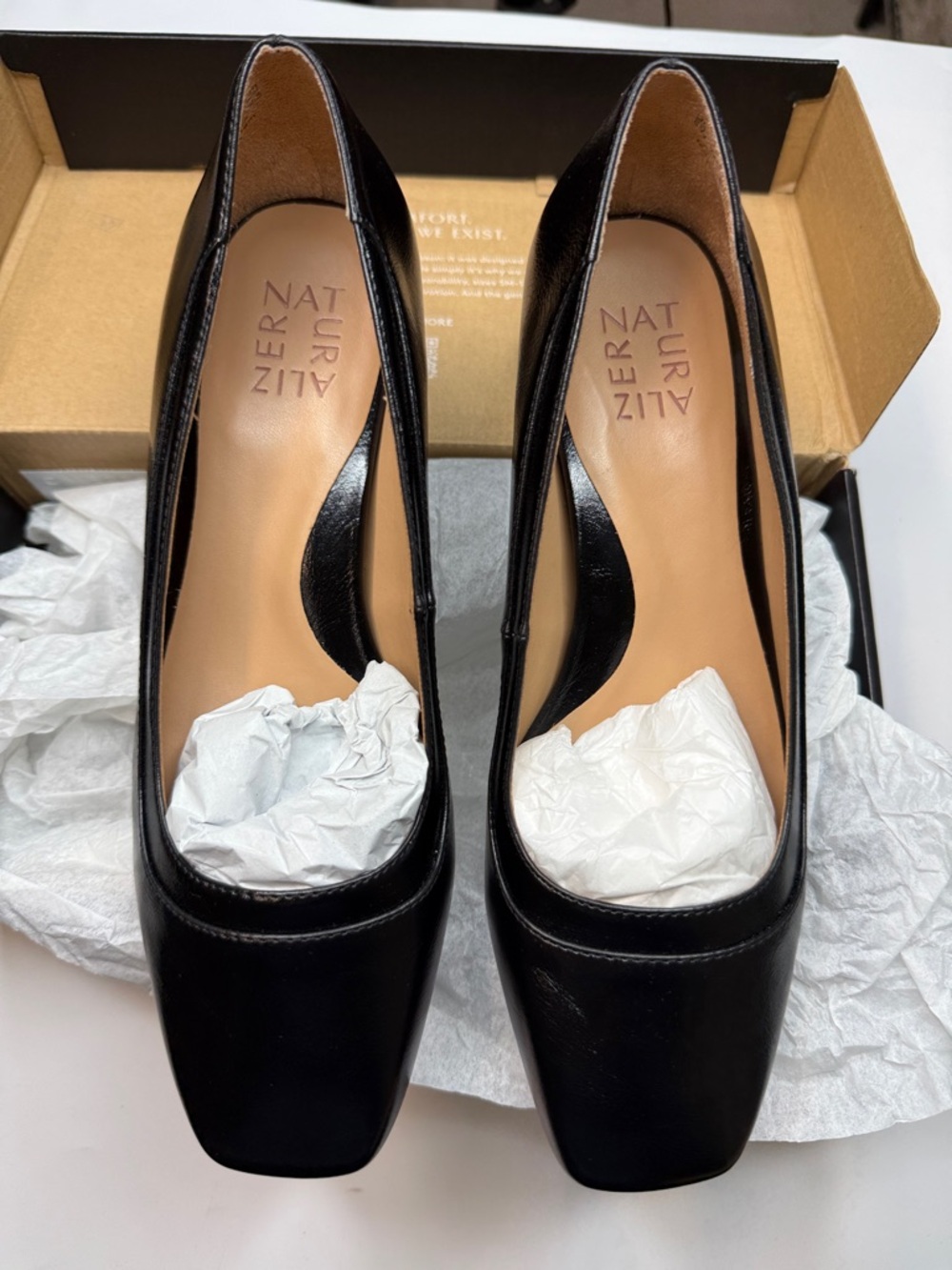 Naturalizer Women's Huntley Square Toe Block Heel Pumps- Wide Width- Size 8W - Picture 6 of 15